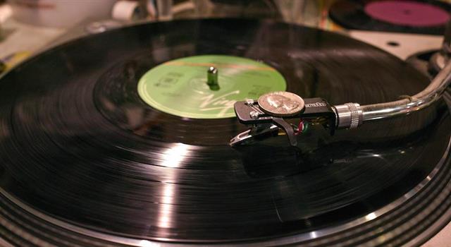 Which of these Bee Gees' songs does not appear in the film, Saturday Night Fever? Which of these Bee Gees' songs does not appear in the film, Saturday Night Fever?