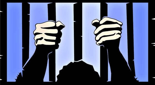 How many prisons operated by Her Majesty's Prison Service in the United Kingdom closed in the year 2013? How many prisons operated by Her Majesty's Prison Service in the United Kingdom closed in the year 2013?