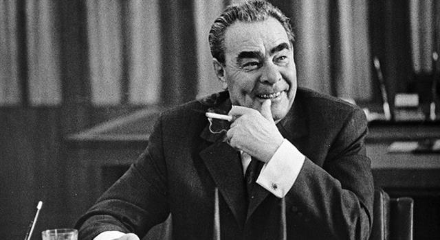 История Вопрос: Известно, что Леонид Ильич Брежнев был Героем Социалистического Труда и четырежды Героем Советского Союза. А сколько он имел орденов Ленина? История Вопрос: Известно, что Леонид Ильич Брежнев был Героем Социалистического Труда и четырежды Героем Советского Союза. А сколько он имел орденов Ленина?
