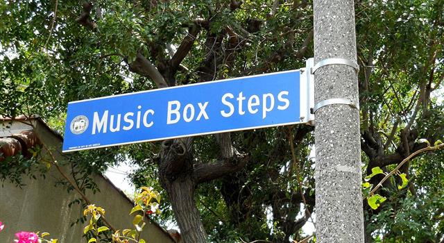 Movies & TV Trivia Question: Which comedy team starred in the 1932 film "The Music Box," winner of the Oscar for best short subject, comedy? Movies & TV Trivia Question: Which comedy team starred in the 1932 film "The Music Box," winner of the Oscar for best short subject, comedy?