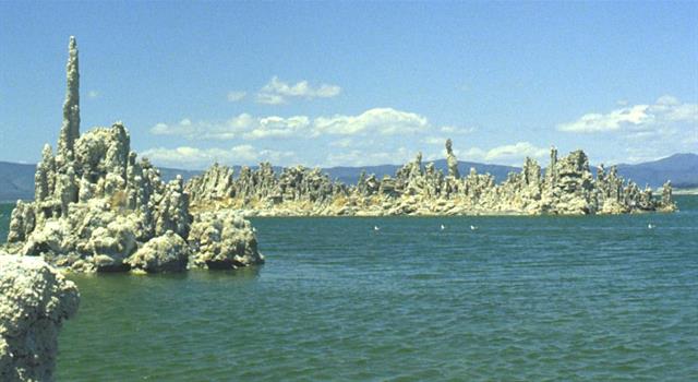 Movies & TV Trivia Question: Who directed and starred in the 1973 movie "High Plains Drifter"? Movies & TV Trivia Question: Who directed and starred in the 1973 movie "High Plains Drifter"?