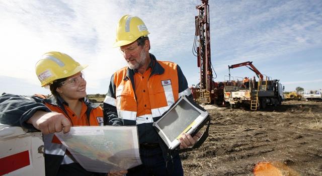 Which US President had a career as a Mining Engineer before being elected president?