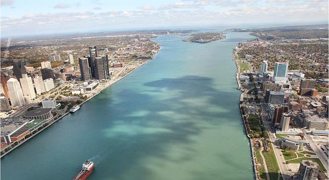 What country do you fly over first, when taking off from Detroit and flying directly South? What country do you fly over first, when taking off from Detroit and flying directly South?