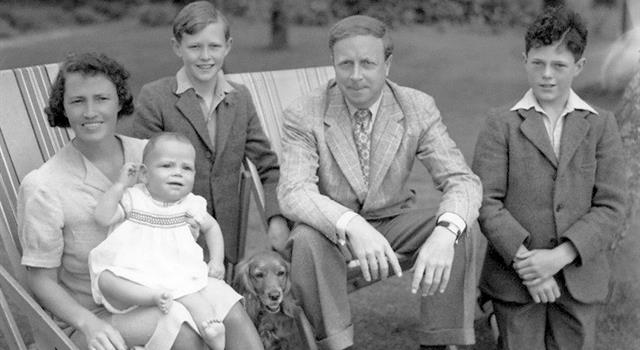 History Trivia Question: What do the initials stand for in the name of Scottish novelist A. J. Cronin? History Trivia Question: What do the initials stand for in the name of Scottish novelist A. J. Cronin?