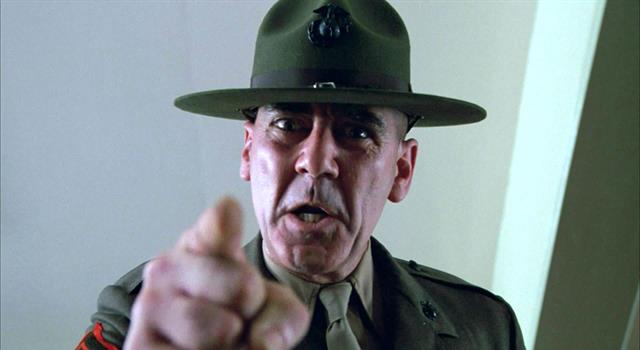 Leonard is a bumbling private nicknamed "Gomer Pyle" in the film "Full Metal Jacket." What is Leonard's last name? Leonard is a bumbling private nicknamed "Gomer Pyle" in the film "Full Metal Jacket." What is Leonard's last name?
