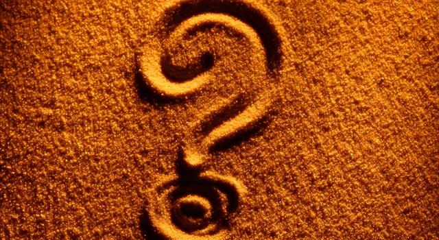 Movies & TV Trivia Question: What actor did British newspapers prematurely report as having been cast as the star of the film "Lawrence of Arabia"? Movies & TV Trivia Question: What actor did British newspapers prematurely report as having been cast as the star of the film "Lawrence of Arabia"?