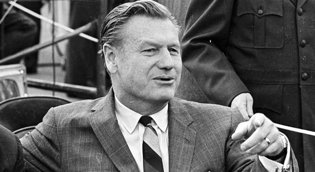 History Trivia Question: Who was the mistress of former U. S. Vice President Nelson Rockefeller at the time of his death? History Trivia Question: Who was the mistress of former U. S. Vice President Nelson Rockefeller at the time of his death?