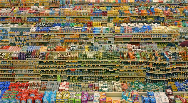 The agriculture and food production industry employs what percentage of the global workforce? The agriculture and food production industry employs what percentage of the global workforce?