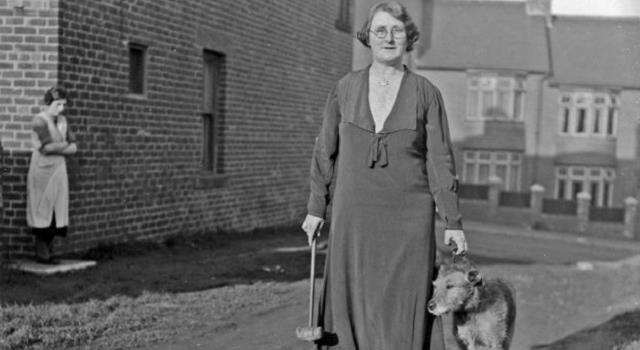 Society Trivia Question: What was a "knocker upper?" Society Trivia Question: What was a "knocker upper?"