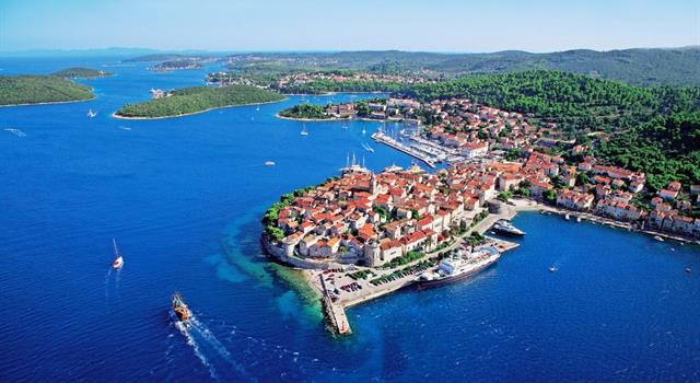 Geography Trivia Question: Dalmatia is one of the four historical regions of which country? Geography Trivia Question: Dalmatia is one of the four historical regions of which country?