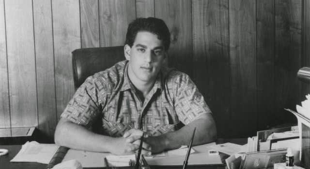 Society Trivia Question: In his heyday this con man was a featured guest on Oprah Winfrey's TV show, who is he? Society Trivia Question: In his heyday this con man was a featured guest on Oprah Winfrey's TV show, who is he?