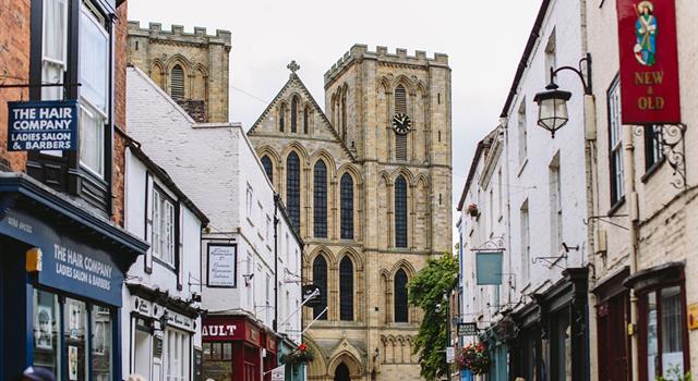 Geography Trivia Question: What is the only British city that has a name beginning with 'R'? Geography Trivia Question: What is the only British city that has a name beginning with 'R'?