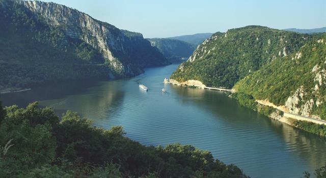Geography Trivia Question: What European river flows through more countries than any other river in the world? Geography Trivia Question: What European river flows through more countries than any other river in the world?
