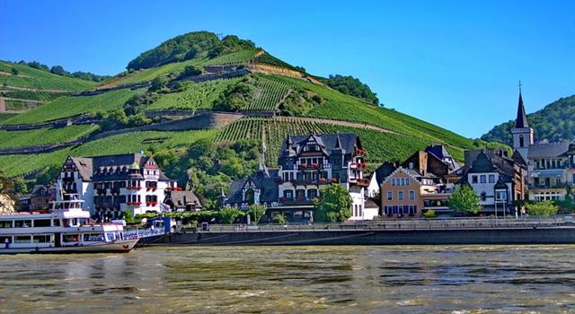 Geography Trivia Question: What important crop is the Rhine Valley in Germany known for growing? Geography Trivia Question: What important crop is the Rhine Valley in Germany known for growing?