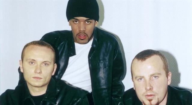 History Trivia Question: In 2000, what kind of 'trouble' was a Top Ten hit for Artful Dodger, Robbie Craig and Craig David? History Trivia Question: In 2000, what kind of 'trouble' was a Top Ten hit for Artful Dodger, Robbie Craig and Craig David?