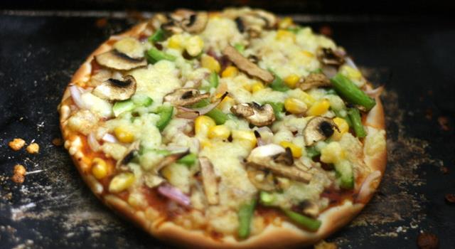 History Trivia Question: What company opened its first Italian eatery in Brooklyn's King Plaza Shopping Center in 1970? History Trivia Question: What company opened its first Italian eatery in Brooklyn's King Plaza Shopping Center in 1970?
