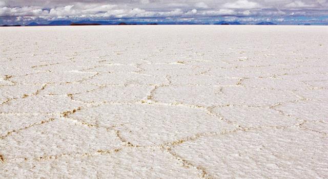 Geography Trivia Question: Where is the world's largest salt flat, the Salar de Uyuni? Geography Trivia Question: Where is the world's largest salt flat, the Salar de Uyuni?