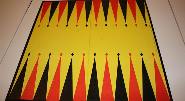 Culture Trivia Question: How many pieces does each player have in backgammon? Culture Trivia Question: How many pieces does each player have in backgammon?