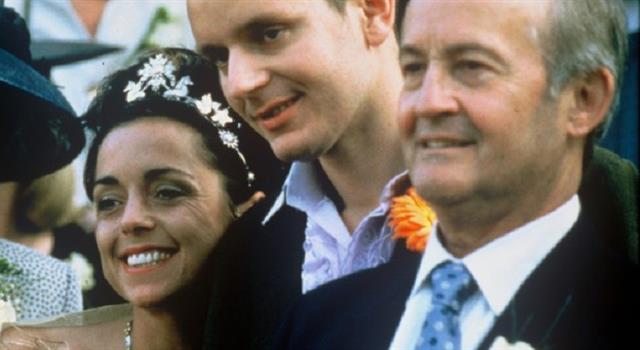 Movies & TV Trivia Question: What was the name of the character played by actress Rosalind Ayres in the 1999 British comedy film, “Beautiful People"? Movies & TV Trivia Question: What was the name of the character played by actress Rosalind Ayres in the 1999 British comedy film, “Beautiful People"?