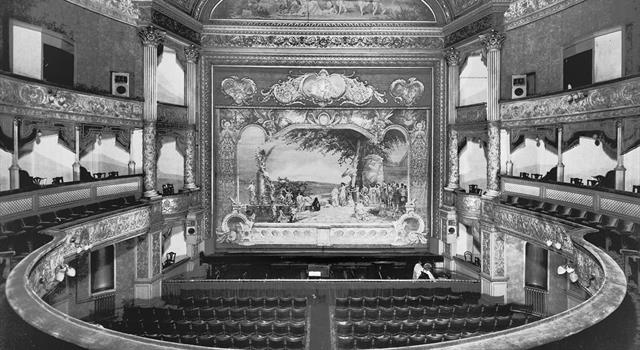 History Trivia Question: Which Glasgow theatre has been described as "The English comic's grave"? History Trivia Question: Which Glasgow theatre has been described as "The English comic's grave"?