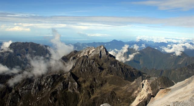 ¿Cuál es la montaña más alta de... | Las Preguntas Trivia ...