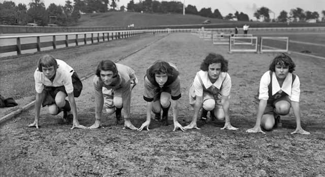 History Trivia Question: How did the gold-medal-winning French athlete, Violette Morris, die in 1944? History Trivia Question: How did the gold-medal-winning French athlete, Violette Morris, die in 1944?