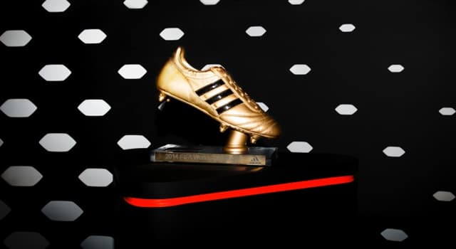 Sport Trivia Question: As of June 2018, who is the top goalscorer in the history of the Fédération Internationale de Football Association (FIFA) World Cup? Sport Trivia Question: As of June 2018, who is the top goalscorer in the history of the Fédération Internationale de Football Association (FIFA) World Cup?
